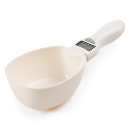 Cuillère doseuse digitale pour croquettes
