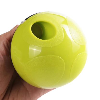 Balle distributrice de friandises pour chien et chat